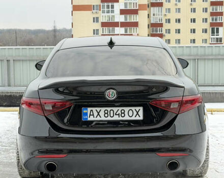 Чорний Альфа Ромео Джулія, об'ємом двигуна 2 л та пробігом 63 тис. км за 20900 $, фото 13 на Automoto.ua