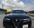Черный Альфа Ромео Джулия, объемом двигателя 2 л и пробегом 197 тыс. км за 14300 $, фото 1 на Automoto.ua