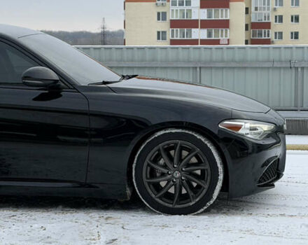 Чорний Альфа Ромео Джулія, об'ємом двигуна 2 л та пробігом 63 тис. км за 20900 $, фото 8 на Automoto.ua