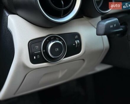 Альфа Ромео Джулія 2017 у Дніпро (Дніпропетровську) на Automoto.ua Чорний Альфа Ромео Джулія, об'ємом двигуна 2 л та пробігом 73 тис. км за 16900 $, фото 24 на Automoto.ua