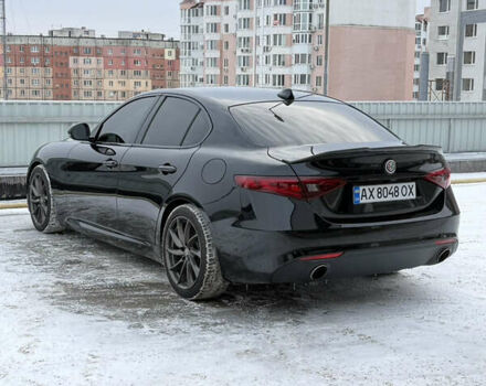 Чорний Альфа Ромео Джулія, об'ємом двигуна 2 л та пробігом 63 тис. км за 20900 $, фото 12 на Automoto.ua