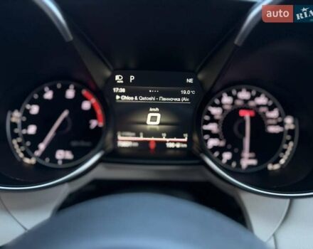 Альфа Ромео Джулія 2017 у Дніпро (Дніпропетровську) на Automoto.ua Чорний Альфа Ромео Джулія, об'ємом двигуна 2 л та пробігом 73 тис. км за 16900 $, фото 31 на Automoto.ua