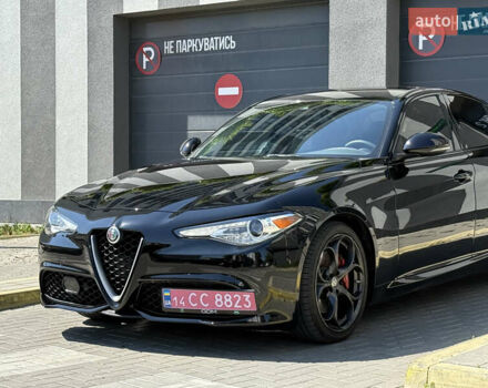 Черный Альфа Ромео Джулия, объемом двигателя 2 л и пробегом 86 тыс. км за 24900 $, фото 1 на Automoto.ua