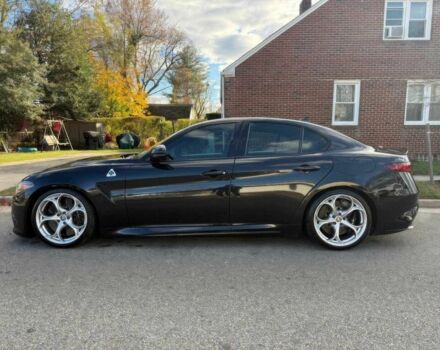 Черный Альфа Ромео Джулия, объемом двигателя 2.9 л и пробегом 48 тыс. км за 12500 $, фото 3 на Automoto.ua