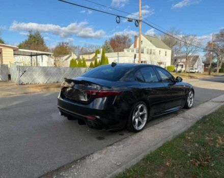 Черный Альфа Ромео Джулия, объемом двигателя 2.9 л и пробегом 48 тыс. км за 12500 $, фото 6 на Automoto.ua