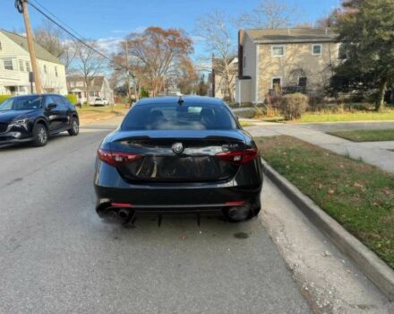 Черный Альфа Ромео Джулия, объемом двигателя 2.9 л и пробегом 48 тыс. км за 12500 $, фото 5 на Automoto.ua