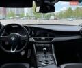 Чорний Альфа Ромео Джулія, об'ємом двигуна 2.89 л та пробігом 21 тис. км за 45999 $, фото 18 на Automoto.ua