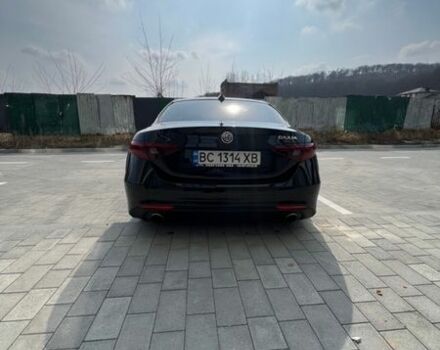 Чорний Альфа Ромео Джулія, об'ємом двигуна 2 л та пробігом 179 тис. км за 16800 $, фото 15 на Automoto.ua