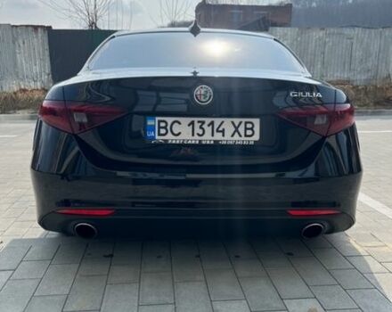 Чорний Альфа Ромео Джулія, об'ємом двигуна 2 л та пробігом 179 тис. км за 16800 $, фото 14 на Automoto.ua