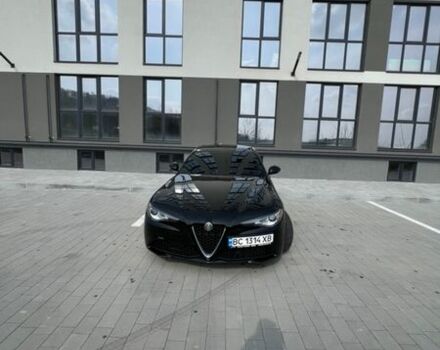 Чорний Альфа Ромео Джулія, об'ємом двигуна 2 л та пробігом 179 тис. км за 16800 $, фото 32 на Automoto.ua