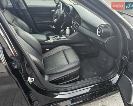 Альфа Ромео Джулия 2020 в Львове на Automoto.ua Черный Альфа Ромео Джулия, объемом двигателя 2 л и пробегом 92 тыс. км за 24400 $, фото 35 на Automoto.ua