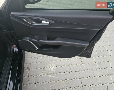 Альфа Ромео Джулия 2020 в Львове на Automoto.ua Черный Альфа Ромео Джулия, объемом двигателя 2 л и пробегом 92 тыс. км за 24400 $, фото 36 на Automoto.ua