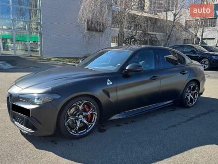 Черный Альфа Ромео Джулия, объемом двигателя 2.9 л и пробегом 63 тыс. км за 38500 $, фото 1 на Automoto.ua