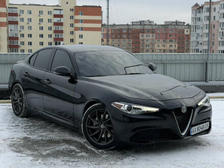 Чорний Альфа Ромео Джулія, об'ємом двигуна 2 л та пробігом 63 тис. км за 20900 $, фото 1 на Automoto.ua