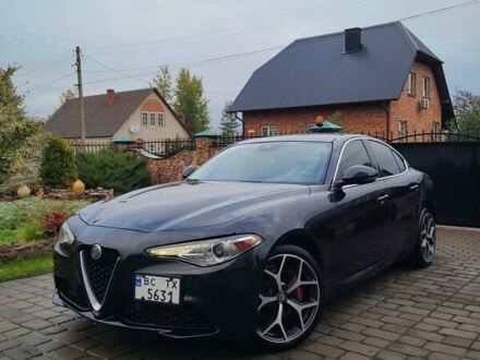 Чорний Альфа Ромео Джулія, об'ємом двигуна 2 л та пробігом 74 тис. км за 20900 $, фото 1 на Automoto.ua