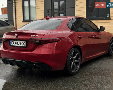 Червоний Альфа Ромео Джулія, об'ємом двигуна 2 л та пробігом 120 тис. км за 19999 $, фото 19 на Automoto.ua