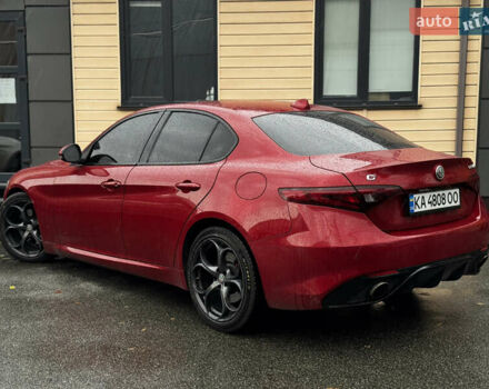 Червоний Альфа Ромео Джулія, об'ємом двигуна 2 л та пробігом 120 тис. км за 19999 $, фото 21 на Automoto.ua