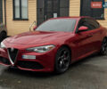 Червоний Альфа Ромео Джулія, об'ємом двигуна 2 л та пробігом 120 тис. км за 19999 $, фото 5 на Automoto.ua