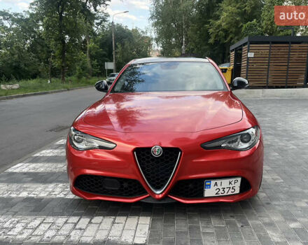 Красный Альфа Ромео Джулия, объемом двигателя 2 л и пробегом 84 тыс. км за 20000 $, фото 7 на Automoto.ua