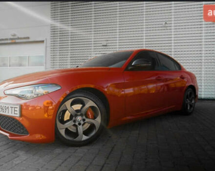 Красный Альфа Ромео Джулия, объемом двигателя 2 л и пробегом 145 тыс. км за 19700 $, фото 4 на Automoto.ua