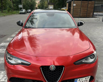 Красный Альфа Ромео Джулия, объемом двигателя 2 л и пробегом 84 тыс. км за 20000 $, фото 6 на Automoto.ua