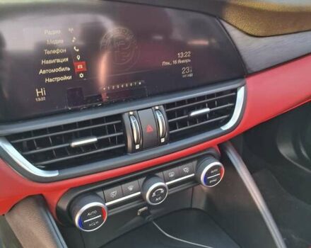 Червоний Альфа Ромео Джулія, об'ємом двигуна 2.14 л та пробігом 270 тис. км за 21500 $, фото 27 на Automoto.ua