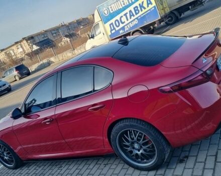 Красный Альфа Ромео Джулия, объемом двигателя 2.14 л и пробегом 270 тыс. км за 19980 $, фото 8 на Automoto.ua