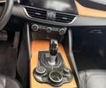Красный Альфа Ромео Джулия, объемом двигателя 2 л и пробегом 64 тыс. км за 18500 $, фото 15 на Automoto.ua