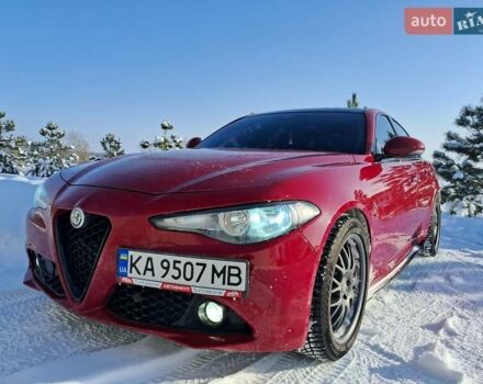 Червоний Альфа Ромео Джулія, об'ємом двигуна 2.14 л та пробігом 270 тис. км за 21500 $, фото 1 на Automoto.ua