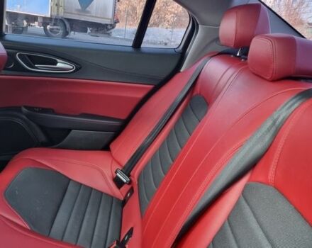 Красный Альфа Ромео Джулия, объемом двигателя 2.14 л и пробегом 270 тыс. км за 19980 $, фото 24 на Automoto.ua