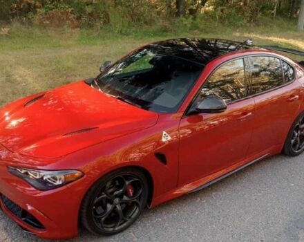 Красный Альфа Ромео Джулия, объемом двигателя 2 л и пробегом 53 тыс. км за 17000 $, фото 2 на Automoto.ua