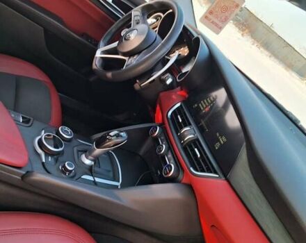 Червоний Альфа Ромео Джулія, об'ємом двигуна 2.14 л та пробігом 270 тис. км за 21500 $, фото 40 на Automoto.ua