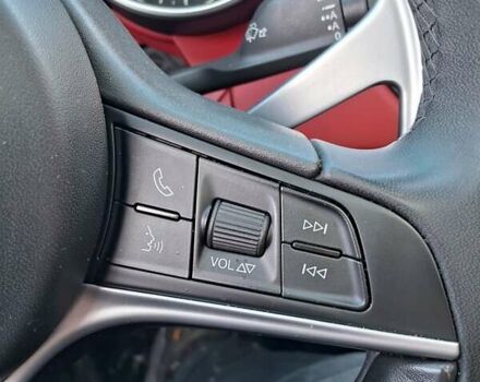 Червоний Альфа Ромео Джулія, об'ємом двигуна 2.14 л та пробігом 270 тис. км за 21500 $, фото 44 на Automoto.ua