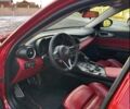 Красный Альфа Ромео Джулия, объемом двигателя 2 л и пробегом 140 тыс. км за 24000 $, фото 5 на Automoto.ua