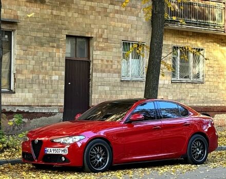 Червоний Альфа Ромео Джулія, об'ємом двигуна 2.2 л та пробігом 200 тис. км за 20000 $, фото 4 на Automoto.ua