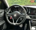 Красный Альфа Ромео Джулия, объемом двигателя 2 л и пробегом 58 тыс. км за 19999 $, фото 26 на Automoto.ua