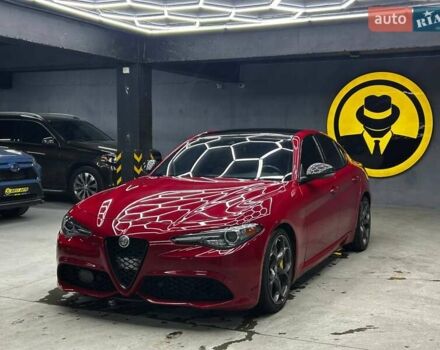 Червоний Альфа Ромео Джулія, об'ємом двигуна 2 л та пробігом 69 тис. км за 22500 $, фото 2 на Automoto.ua