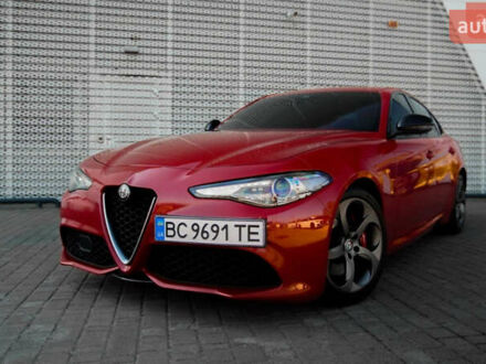 Червоний Альфа Ромео Джулія, об'ємом двигуна 2 л та пробігом 145 тис. км за 19700 $, фото 1 на Automoto.ua