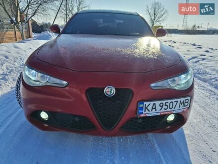 Червоний Альфа Ромео Джулія, об'ємом двигуна 2.14 л та пробігом 270 тис. км за 21500 $, фото 1 на Automoto.ua