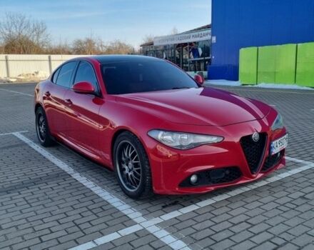 Красный Альфа Ромео Джулия, объемом двигателя 2.14 л и пробегом 270 тыс. км за 19980 $, фото 1 на Automoto.ua