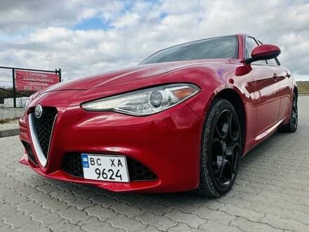 Красный Альфа Ромео Джулия, объемом двигателя 2 л и пробегом 112 тыс. км за 19900 $, фото 1 на Automoto.ua