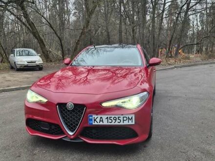 Червоний Альфа Ромео Джулія, об'ємом двигуна 2 л та пробігом 84 тис. км за 25000 $, фото 1 на Automoto.ua