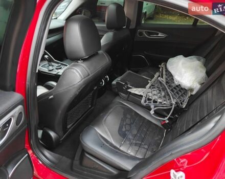 Альфа Ромео Джулія, об'ємом двигуна 2 л та пробігом 118 тис. км за 10300 $, фото 7 на Automoto.ua
