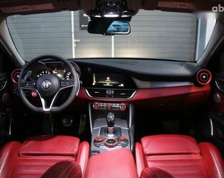 Альфа Ромео Джулия, объемом двигателя 2 л и пробегом 75 тыс. км за 16900 $, фото 13 на Automoto.ua