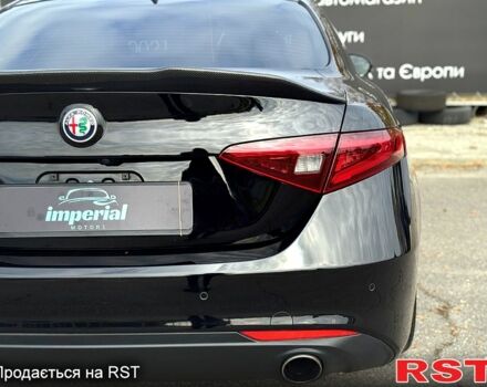 Альфа Ромео Джулия, объемом двигателя 2 л и пробегом 70 тыс. км за 20000 $, фото 7 на Automoto.ua