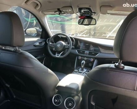 Альфа Ромео Джулия, объемом двигателя 2 л и пробегом 19 тыс. км за 19999 $, фото 23 на Automoto.ua