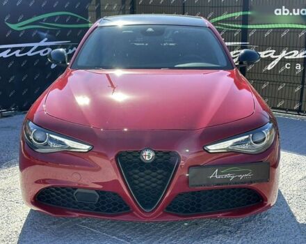 Альфа Ромео Джулия, объемом двигателя 2 л и пробегом 19 тыс. км за 19999 $, фото 2 на Automoto.ua