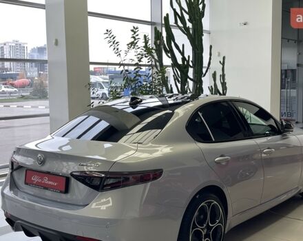 Альфа Ромео Джулия, объемом двигателя 2 л и пробегом 0 тыс. км за 62631 $, фото 2 на Automoto.ua