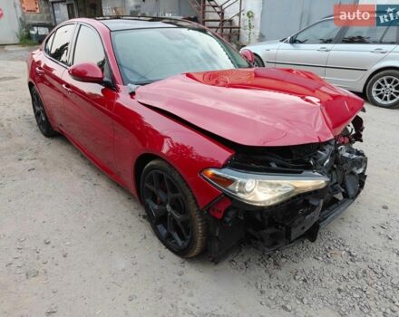 Альфа Ромео Джулия, объемом двигателя 2 л и пробегом 118 тыс. км за 10650 $, фото 1 на Automoto.ua