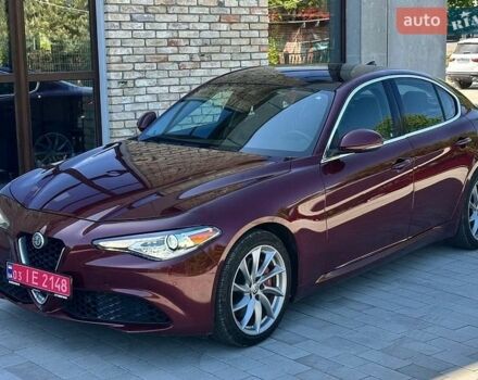 Альфа Ромео Джулия, объемом двигателя 2 л и пробегом 195 тыс. км за 13200 $, фото 1 на Automoto.ua